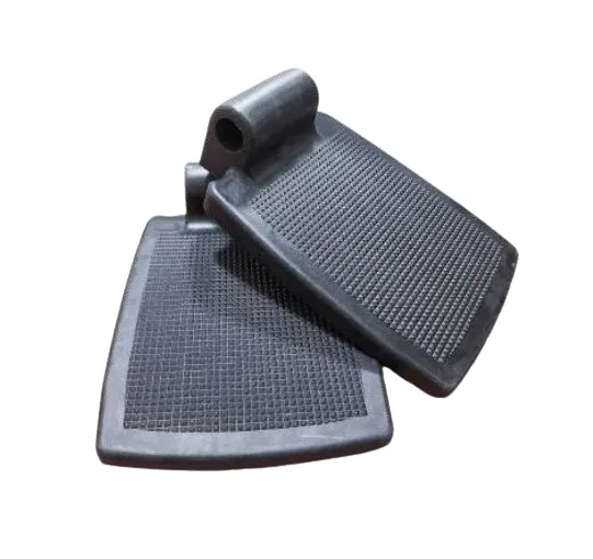 DESCANSAPIE DE PLASTICO SC B-5 PAR PARA SILLA DE RUEDAS NEGRO
